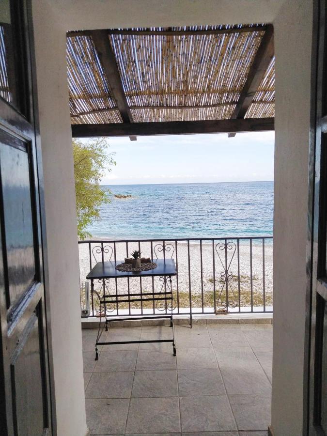 Almia Holiday home